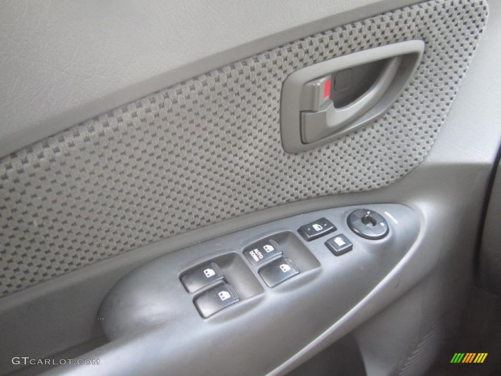 2007 Tucson SE - Stone White / Gray photo #22