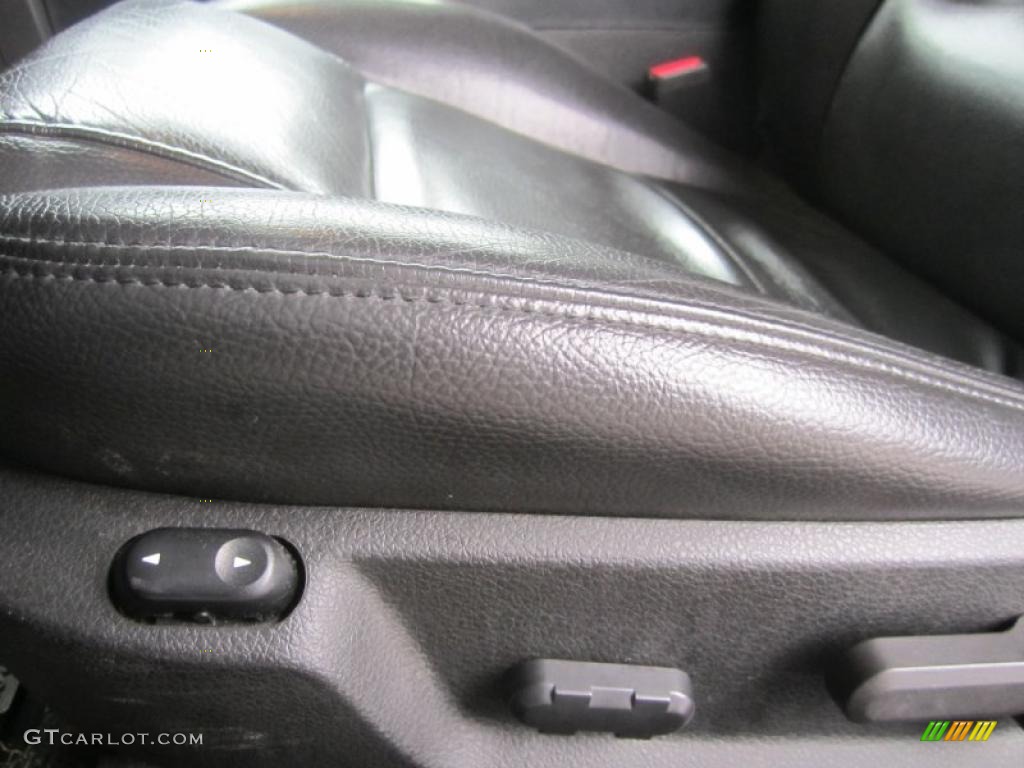 2006 Mustang V6 Premium Coupe - Tungsten Grey Metallic / Dark Charcoal photo #21