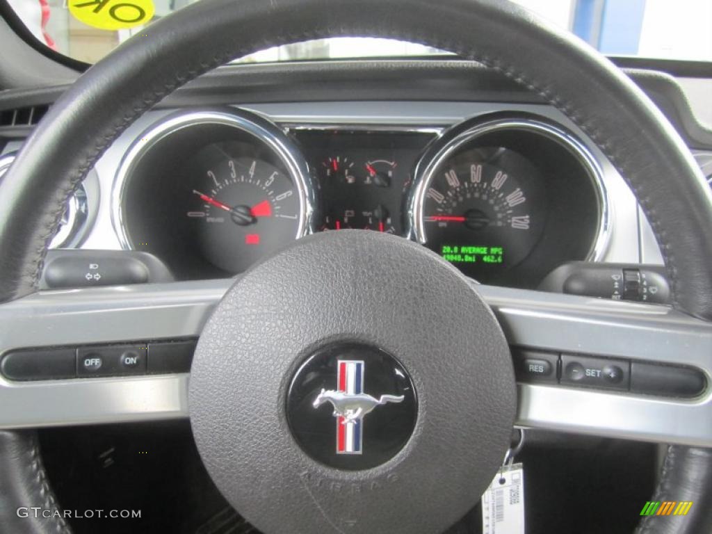 2006 Mustang V6 Premium Coupe - Tungsten Grey Metallic / Dark Charcoal photo #24