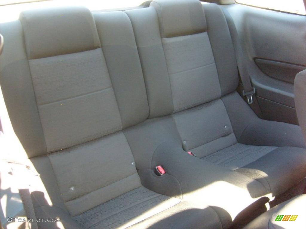 2007 Mustang V6 Deluxe Coupe - Satin Silver Metallic / Dark Charcoal photo #16