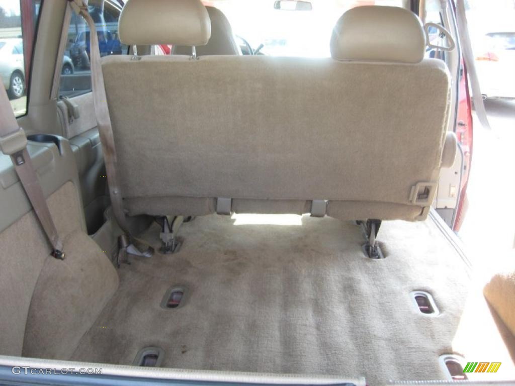 2001 Chevrolet Astro LS Passenger Van Trunk Photo #46191431