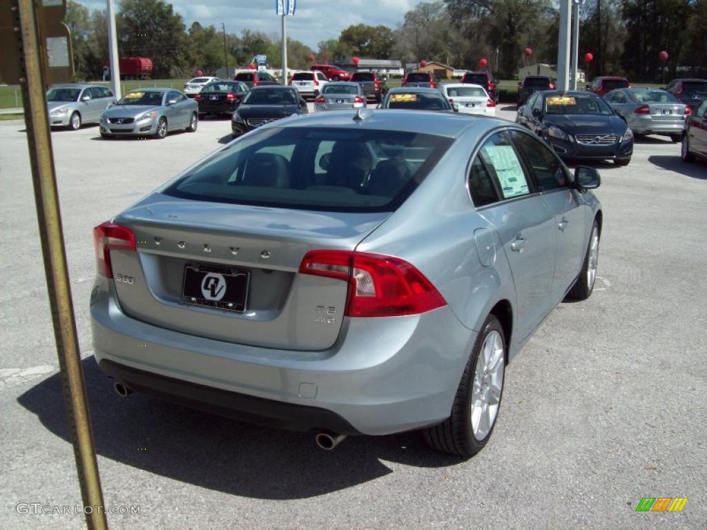 Electric Silver Metallic 2011 Volvo S60 T6 AWD Exterior Photo #46191458