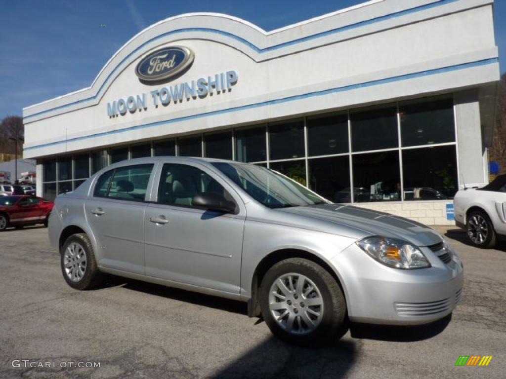 2010 Cobalt LS Sedan - Silver Ice Metallic / Gray photo #1