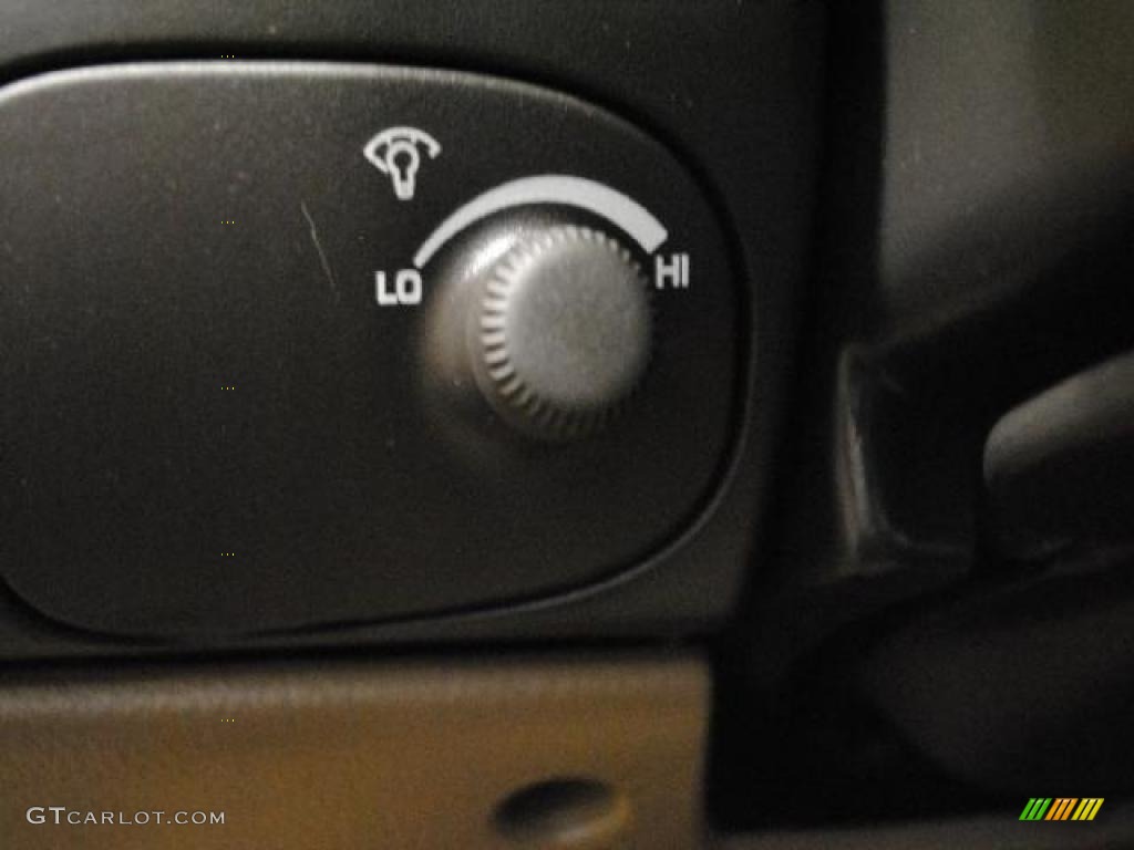 2000 S Series SW2 Wagon - Gold / Tan photo #19