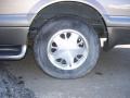 2000 Chevrolet Astro LS AWD Passenger Van Wheel and Tire Photo