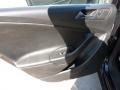Deep Black - Passat 2.0T Sedan Photo No. 15