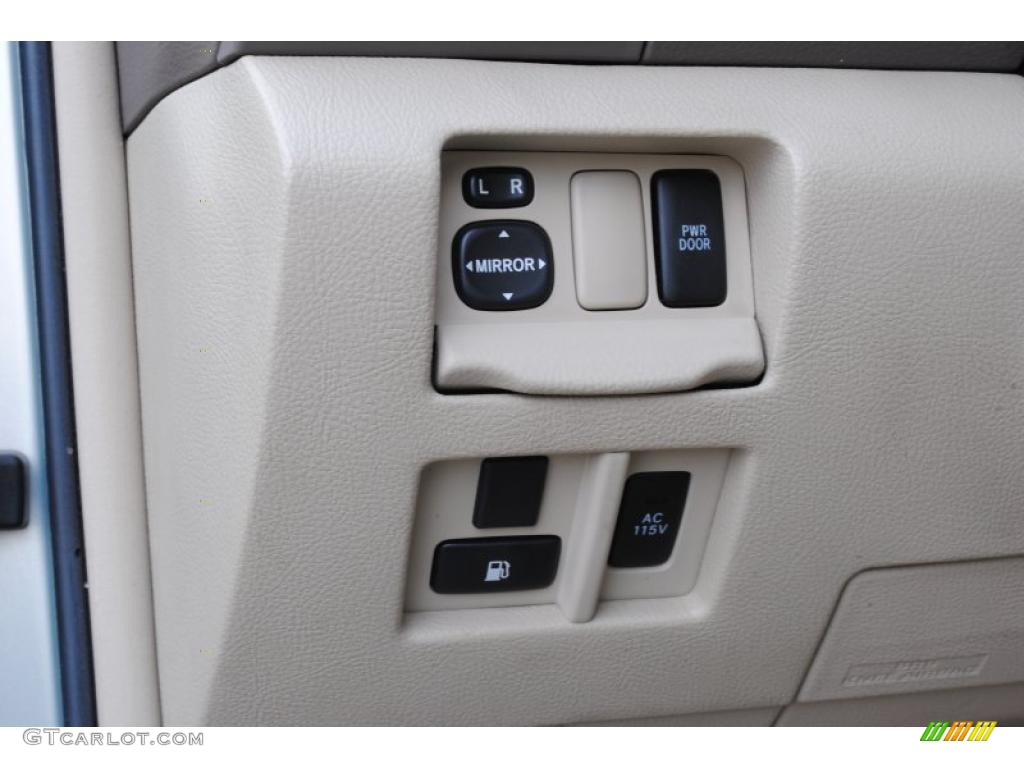 2004 Lexus RX 330 AWD Controls Photo #46195883