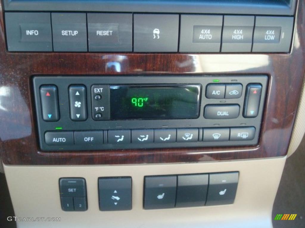 2008 Ford Explorer Limited 4x4 Controls Photo #46197104