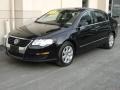 Deep Black - Passat Turbo Sedan Photo No. 7