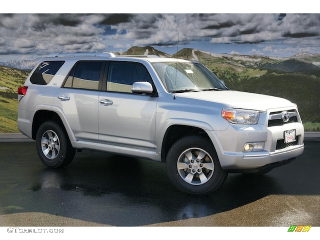 2011 4Runner SR5 4x4 - Classic Silver Metallic / Black Leather photo #1