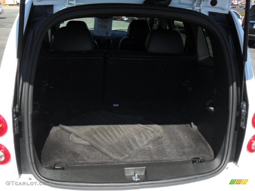2011 HHR LT - Arctic Ice White / Ebony photo #17