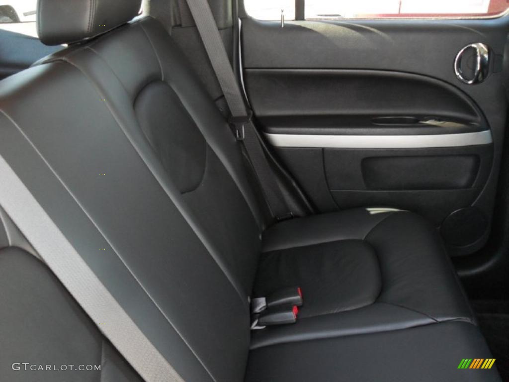 2011 HHR LT - Arctic Ice White / Ebony photo #18
