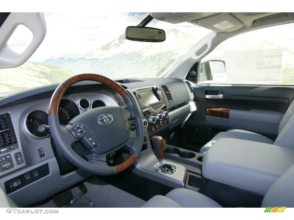 Graphite Gray Interior 2011 Toyota Tundra Platinum CrewMax 4x4 Photo #46201943