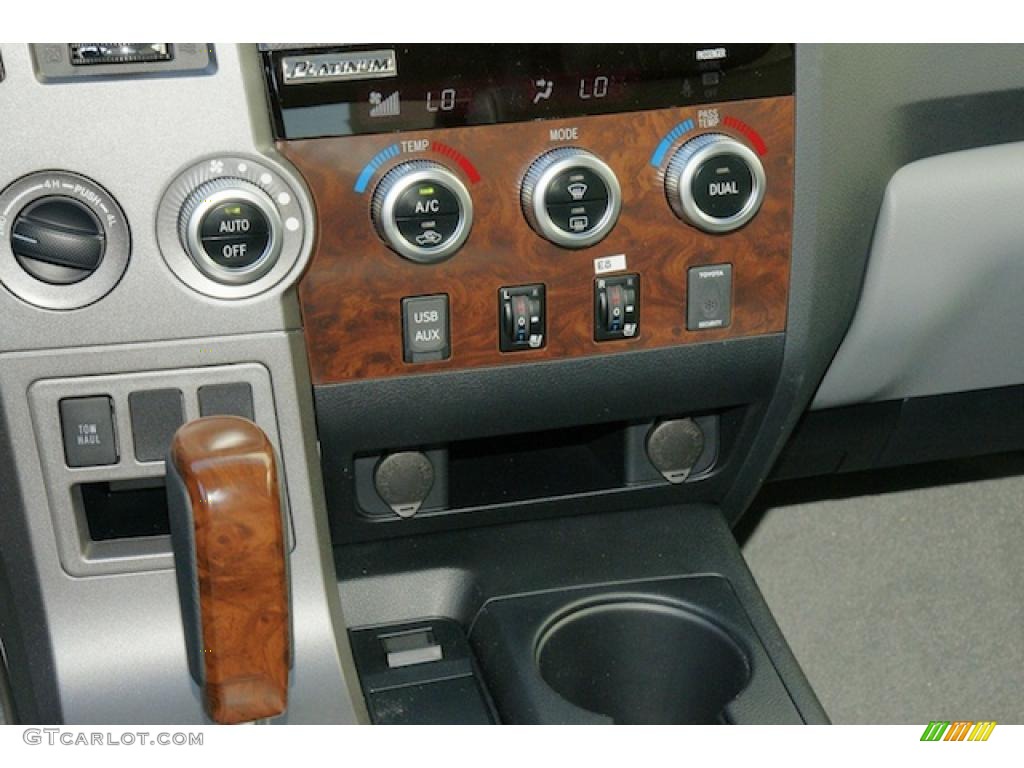 2011 Toyota Tundra Platinum CrewMax 4x4 Controls Photo #46202030