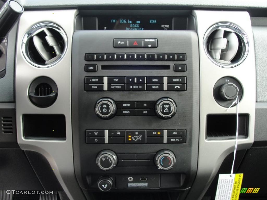 2011 Ford F150 XLT SuperCrew Controls Photo #46202204
