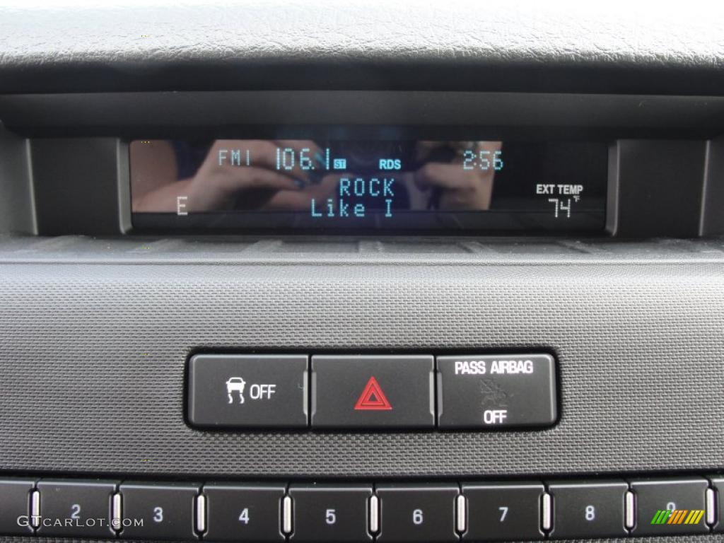 2011 Ford F150 XLT SuperCrew Controls Photo #46202213