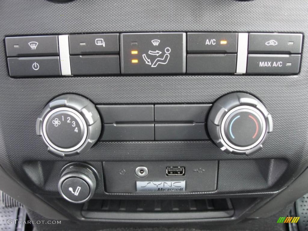 2011 Ford F150 XLT SuperCrew Controls Photo #46202234