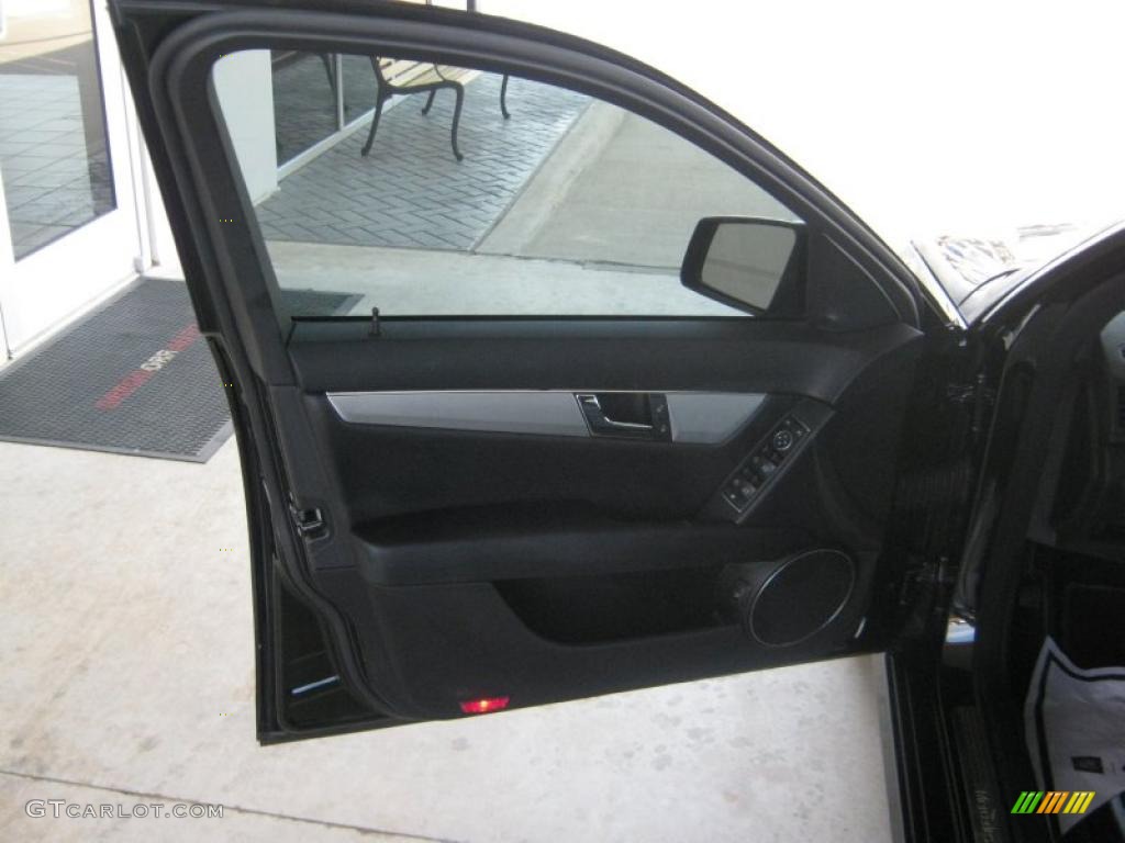 2010 C 300 Sport - Black / Black photo #16