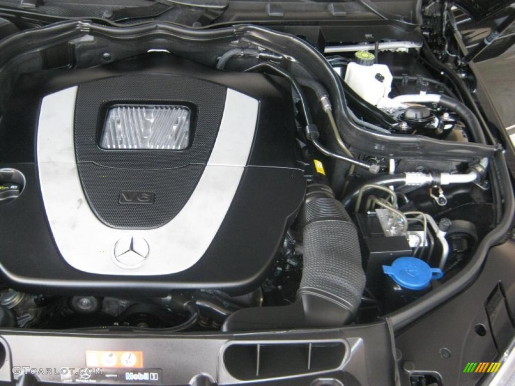 2010 C 300 Sport - Black / Black photo #24