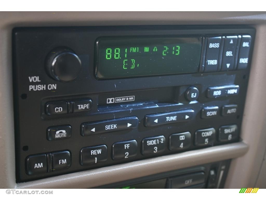 2000 Ford Expedition Eddie Bauer 4x4 Controls Photo #46204412