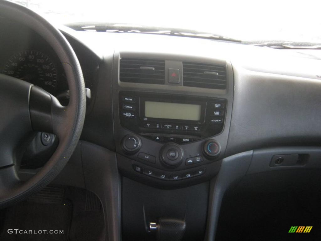 2003 Accord DX Sedan - Eternal Blue Pearl / Gray photo #8
