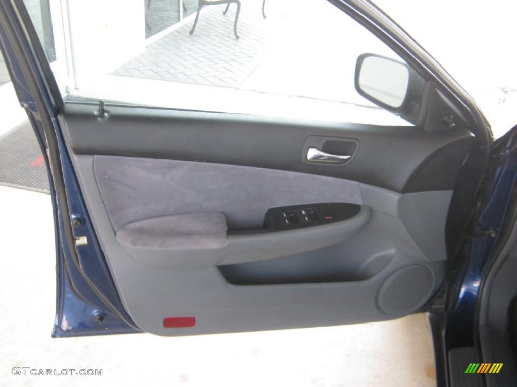 2003 Accord DX Sedan - Eternal Blue Pearl / Gray photo #14