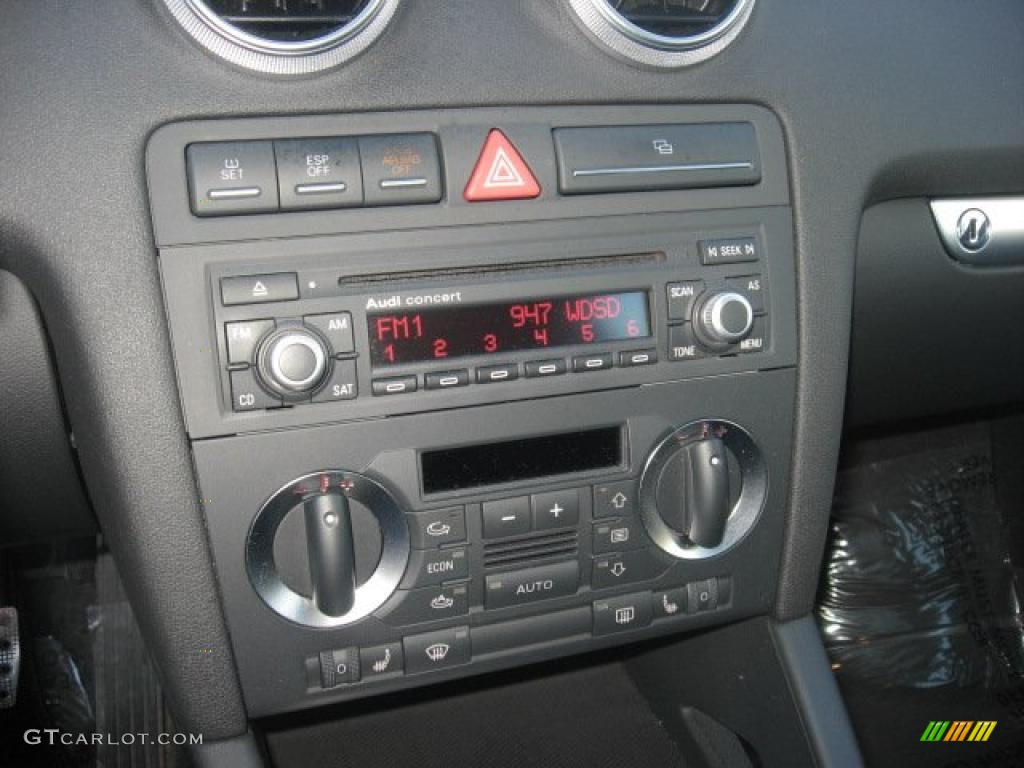 2006 Audi A3 2.0T Controls Photo #46204883