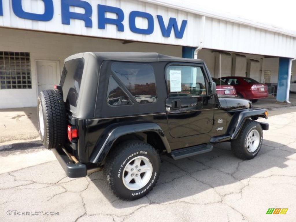 2004 Wrangler Sahara 4x4 - Black / Khaki photo #10