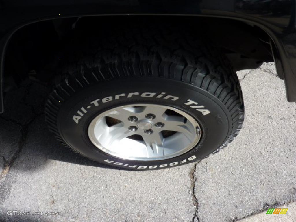 2004 Wrangler Sahara 4x4 - Black / Khaki photo #11