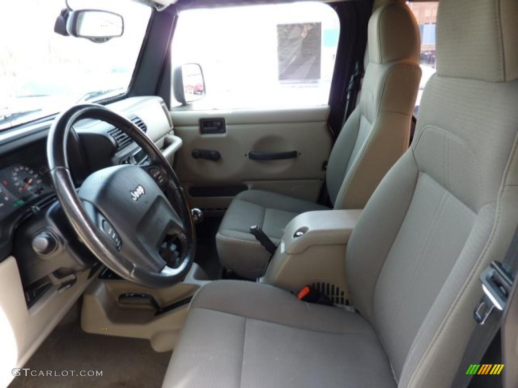 2004 Wrangler Sahara 4x4 - Black / Khaki photo #12