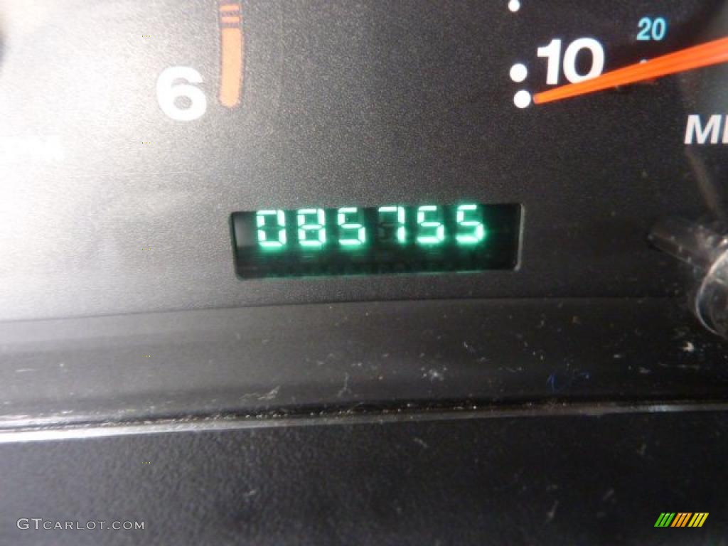 2004 Wrangler Sahara 4x4 - Black / Khaki photo #25