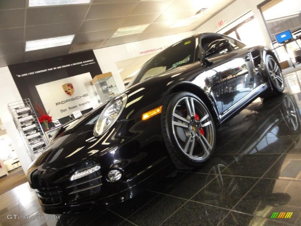 Basalt Black Metallic Porsche 911