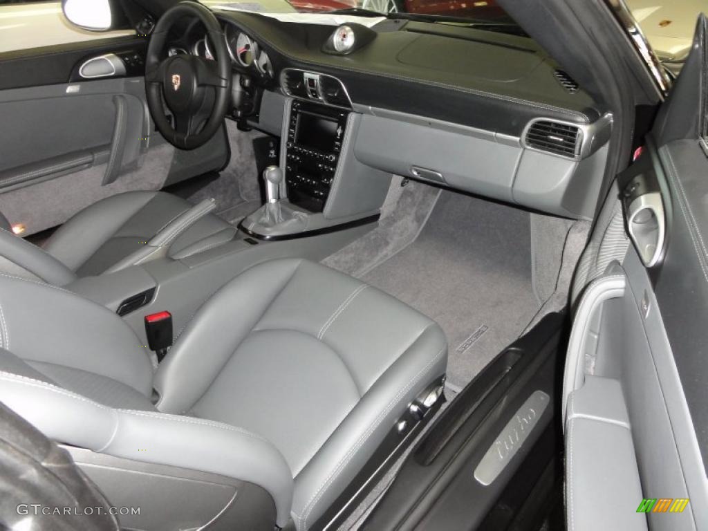 Black/Stone Grey Interior 2011 Porsche 911 Turbo Coupe Photo #46208492