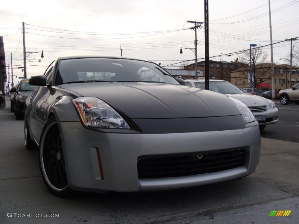 2005 350Z Touring Coupe - Chrome Silver Metallic / Charcoal photo #1