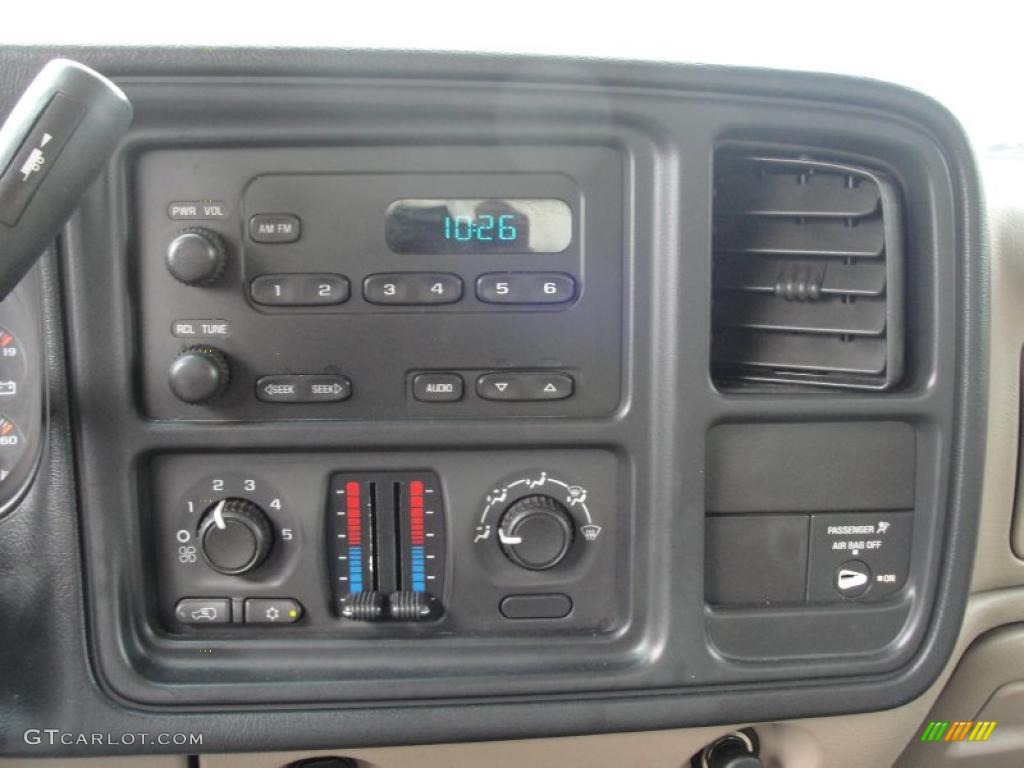 2006 Chevrolet Silverado 2500HD Work Truck Extended Cab Controls Photo #46214543