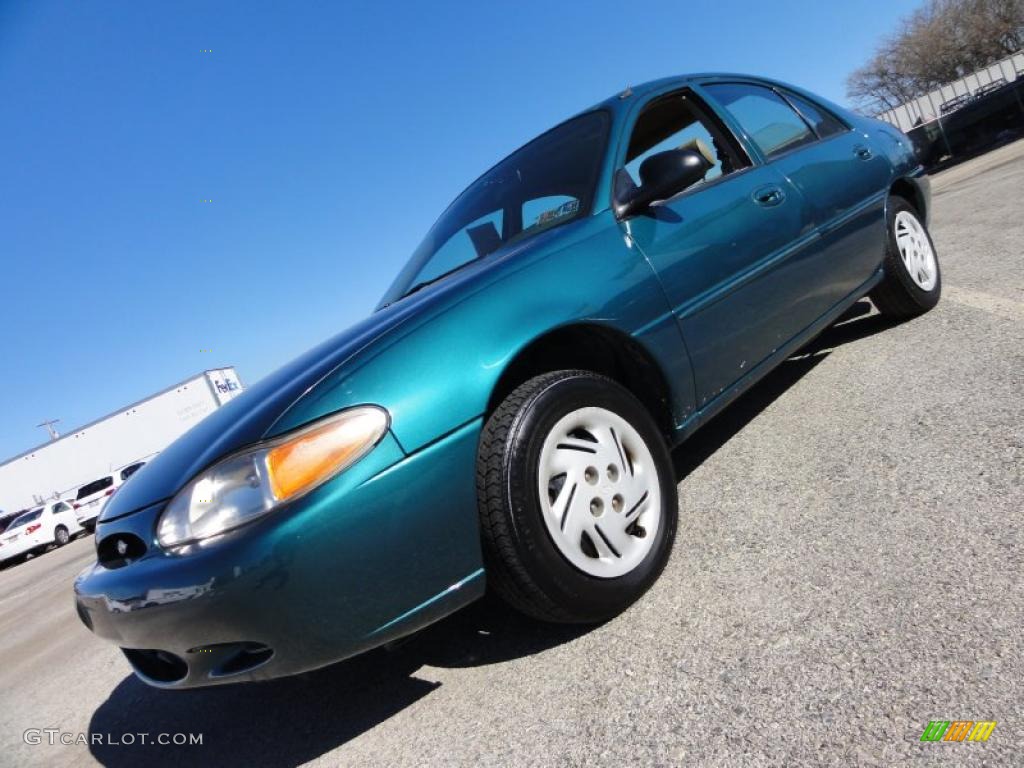 1998 Escort SE Sedan - Pacific Green Metallic / Beige photo #1