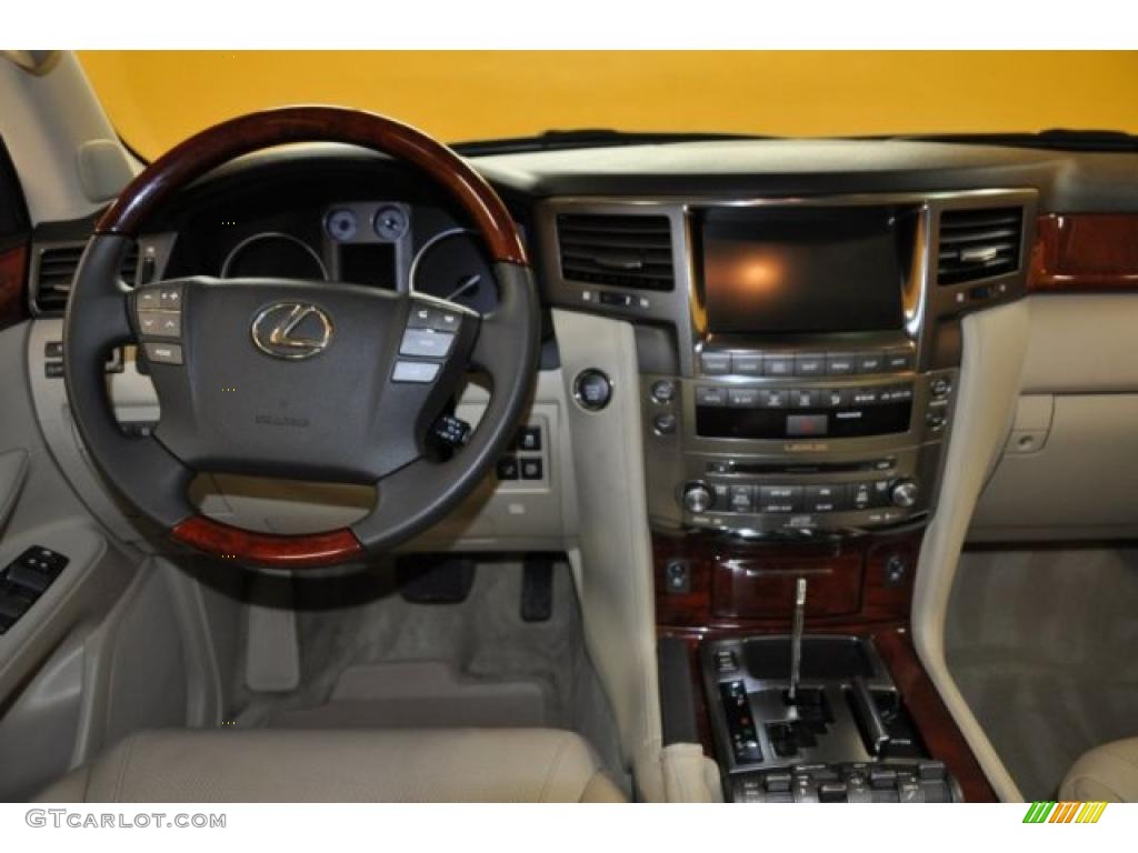 2008 LX 570 - Onyx Black / Cashmere photo #5