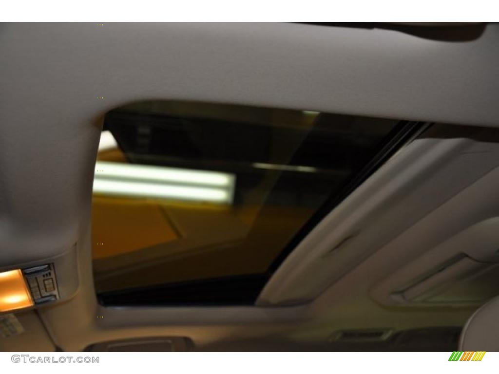 2008 LX 570 - Onyx Black / Cashmere photo #15