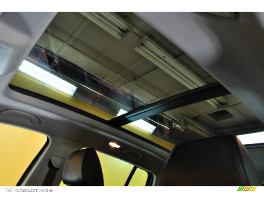 2010 Volkswagen Tiguan SEL 4Motion Sunroof Photo #46220774