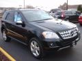 Black - ML 350 4Matic Photo No. 3