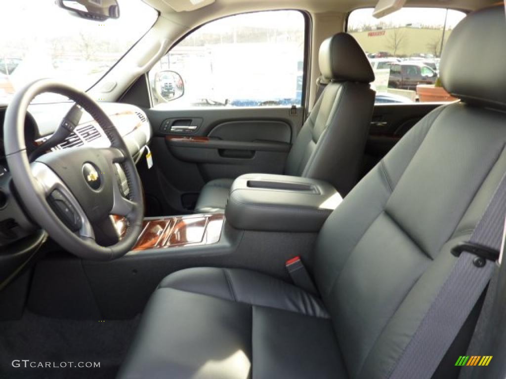 Ebony Interior 2011 Chevrolet Tahoe LTZ 4x4 Photo #46224236