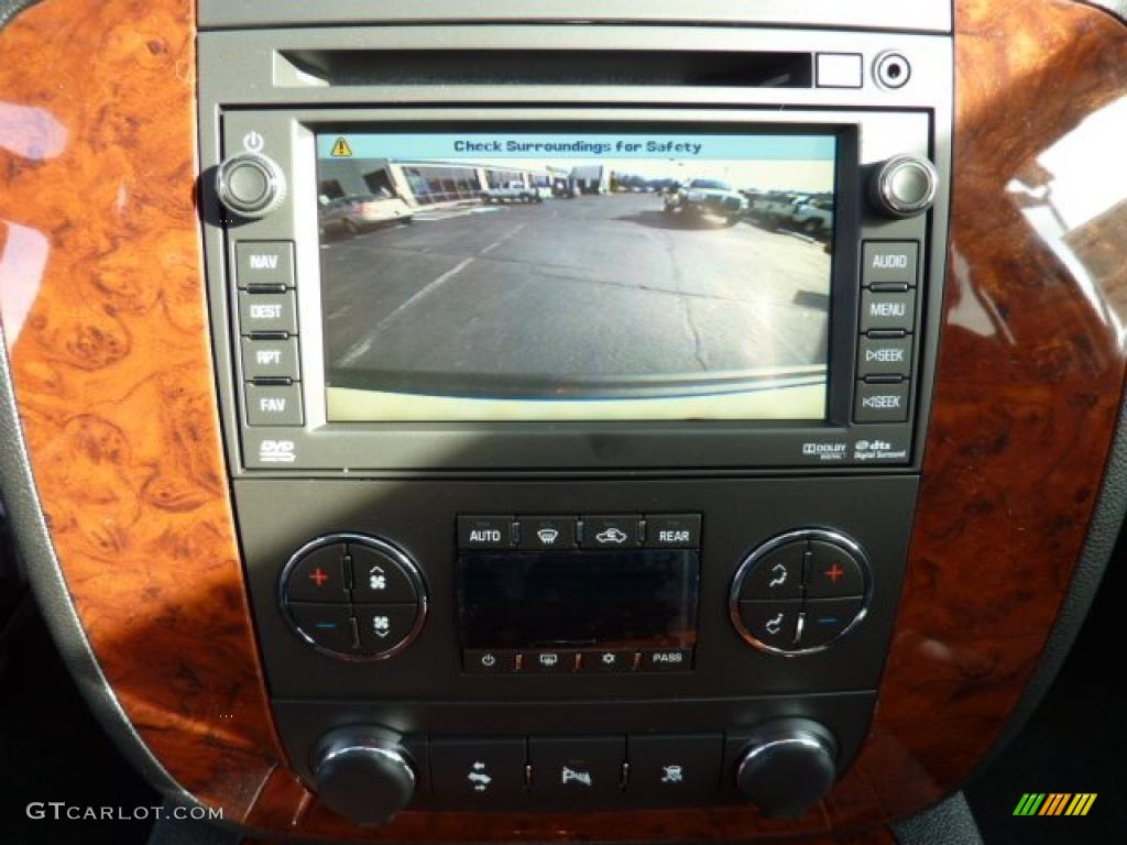 2011 Chevrolet Tahoe LTZ 4x4 Navigation Photos