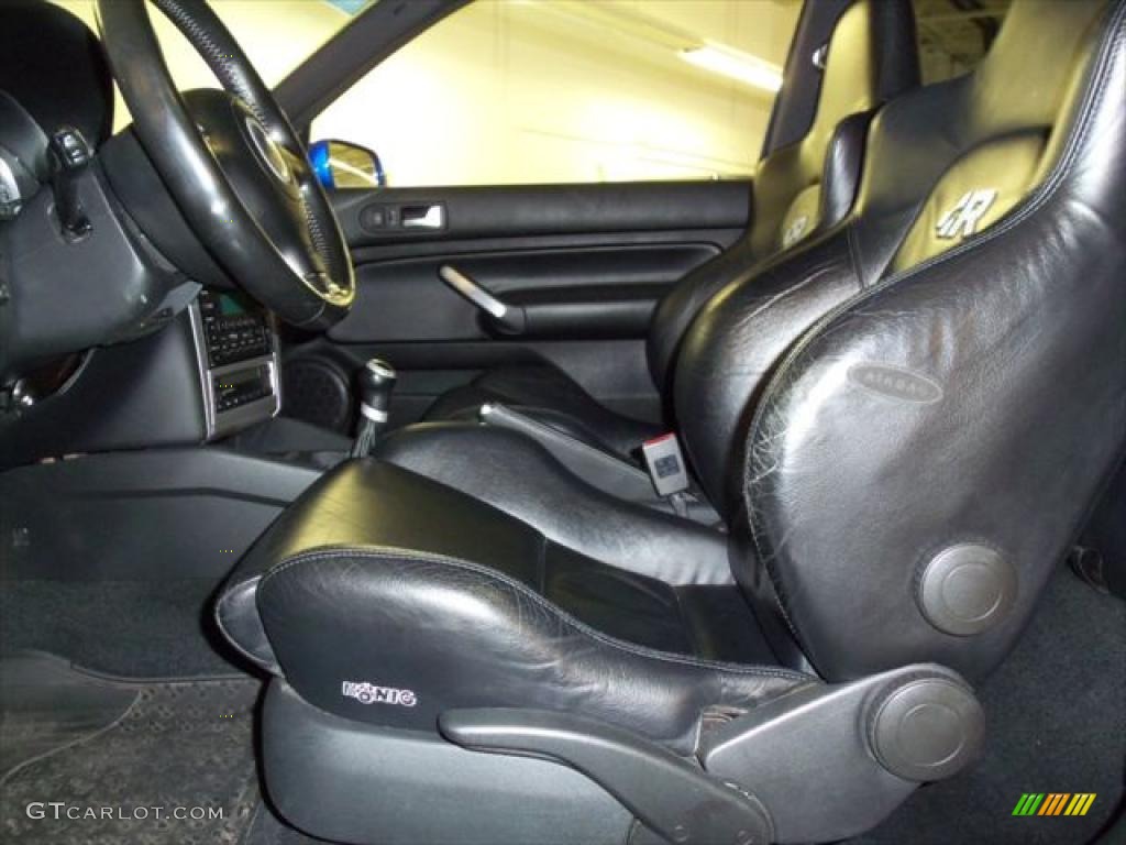 Black Leather Interior 2004 Volkswagen R32 Standard R32 Model Photo #46227887
