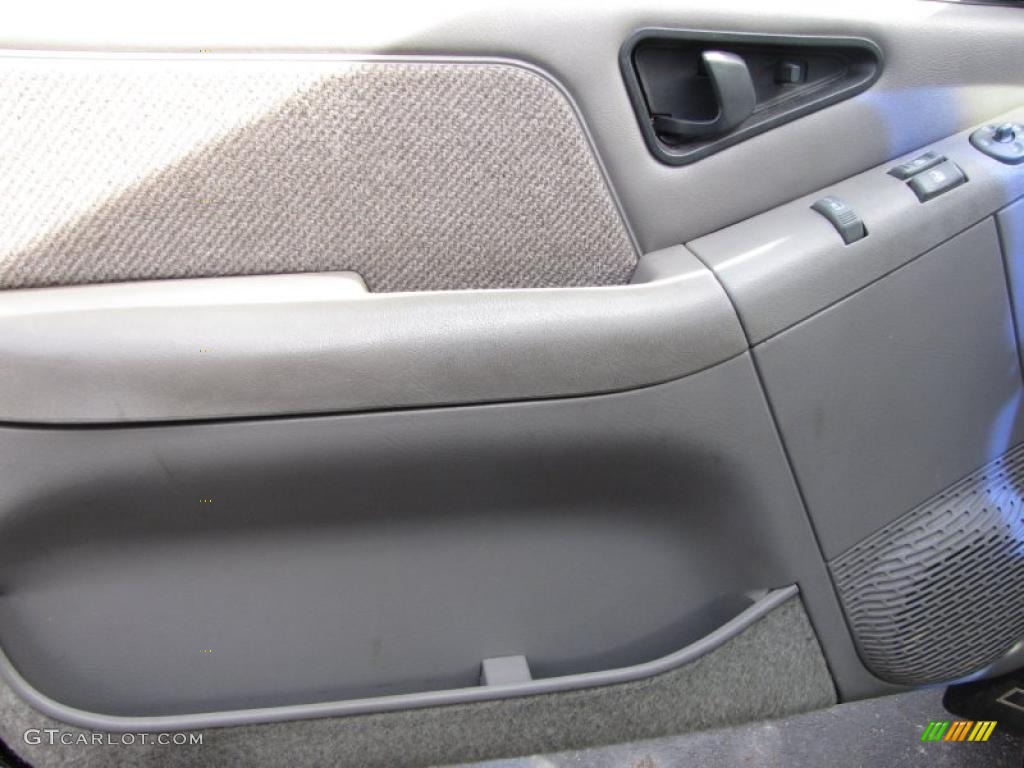 1994 S10 Regular Cab - Black / Gray photo #5