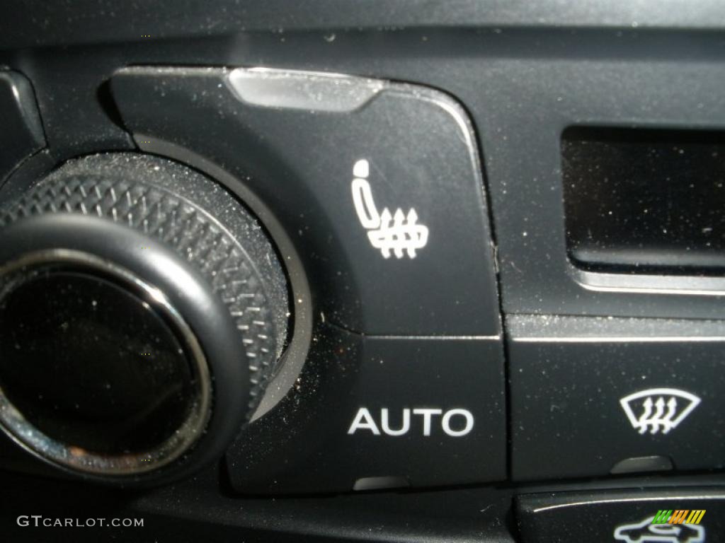2008 Audi A5 3.2 quattro Coupe Controls Photo #46229330