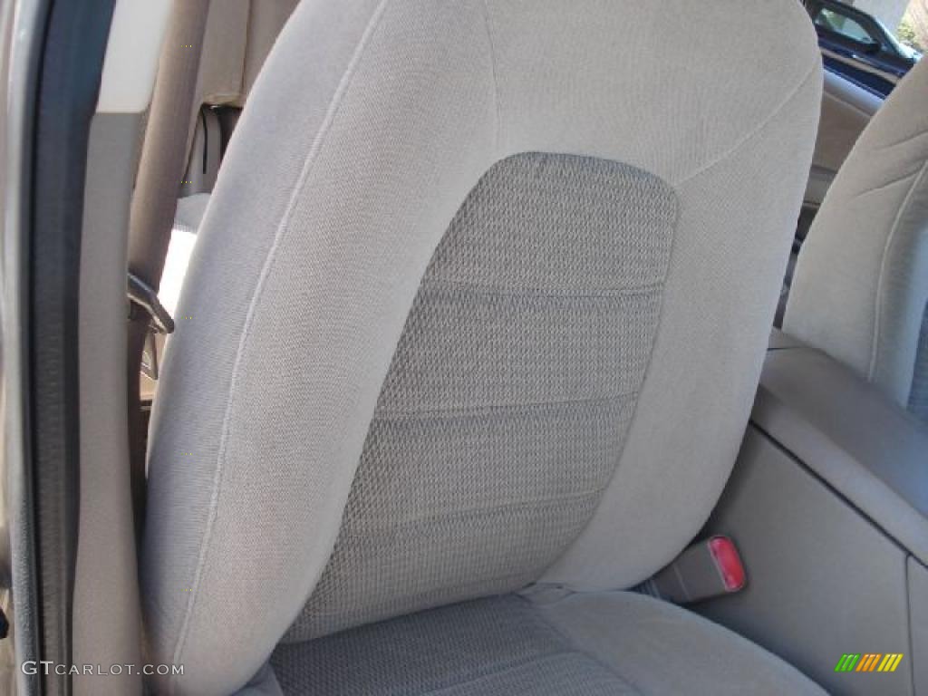 2005 Explorer XLT 4x4 - Mineral Grey Metallic / Medium Parchment photo #8