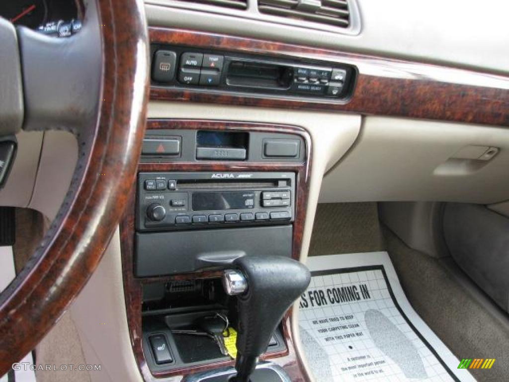 1999 Acura CL 3.0 Controls Photos