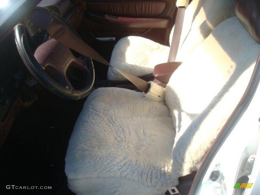 1989 Cressida  - White / Dark Red photo #10