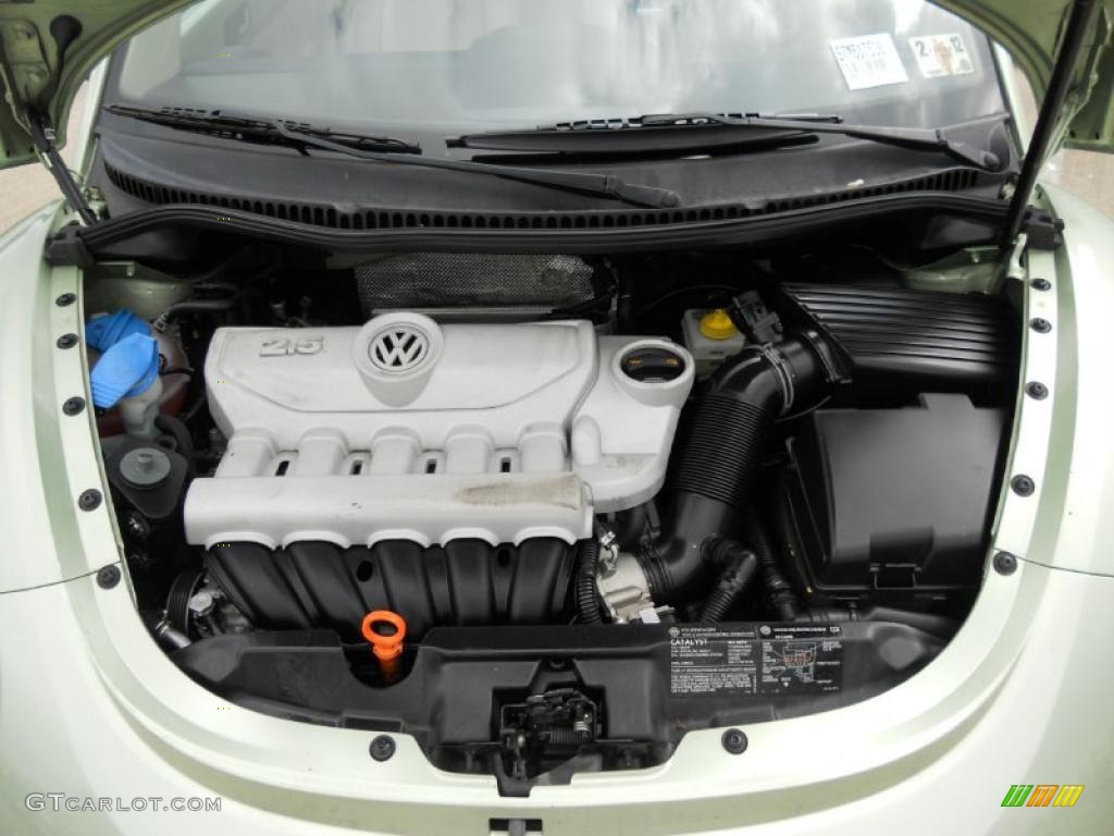 2007 Volkswagen New Beetle 2.5 Coupe 2.5 Liter DOHC 20 Valve 5 Cylinder Engine Photo #46234270