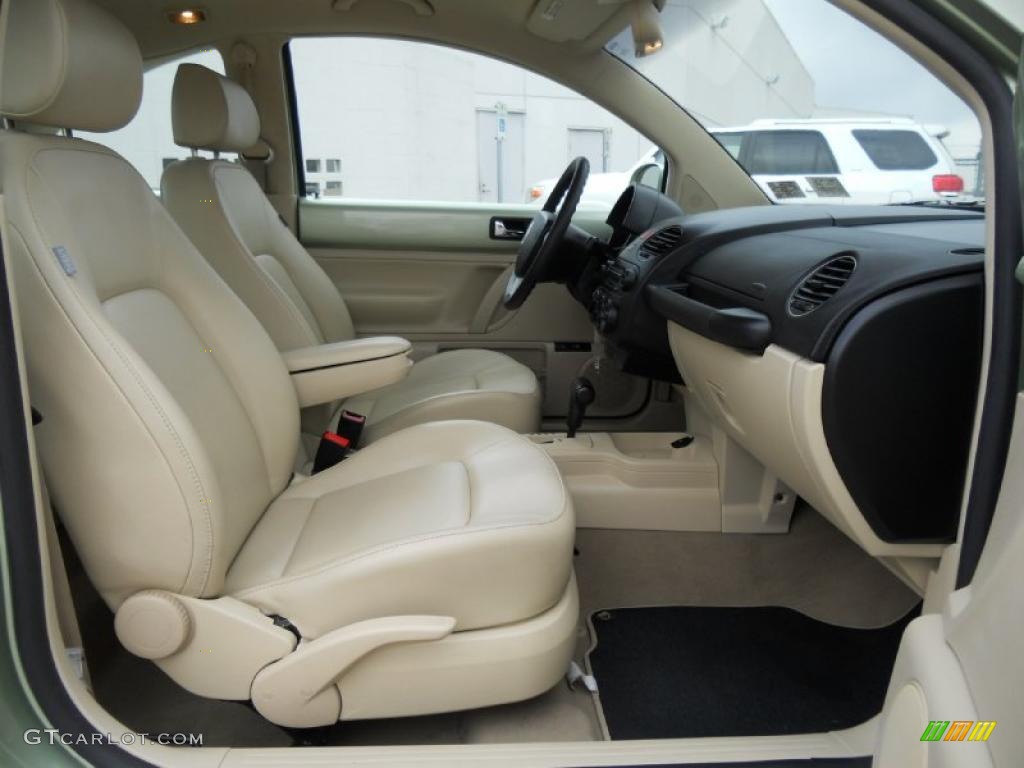 Cream Interior 2007 Volkswagen New Beetle 2.5 Coupe Photo #46234352